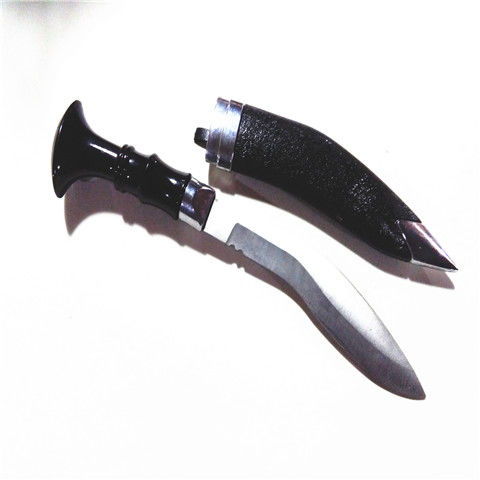 包郵直銷(xiāo) 內(nèi)蒙古特色收藏拍攝裝飾動(dòng)漫金屬工藝品——未開(kāi)刃刀劍鑒賞指南